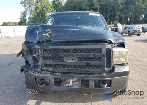 2005 Ford Excursion Limited из США, поврежденный, VIN 1FMSU43P95ED02843